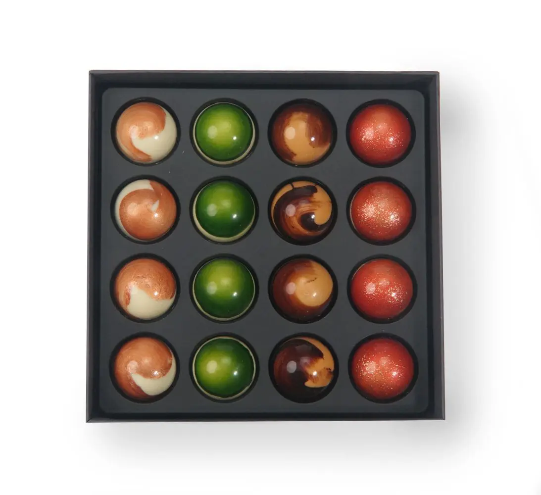 The Classic 4×4 chocolate box - Image 4